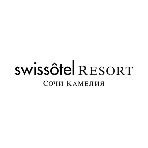 Логотип Swissôtel Resort Сочи Камелия — партнёр ТЕКОМ.